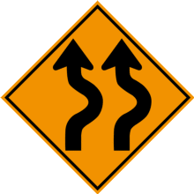 ROADSIDE DIVERSION WARNING (Two Arrows)